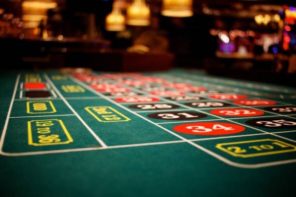 Blueprint Gaming live-dealer table interface on lgogoal slot mobile